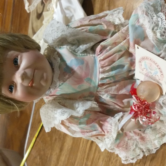 New Beautiful Porcelain Doll.❤️ - Picture 8 of 11